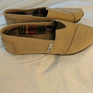 Toms slip on shoes